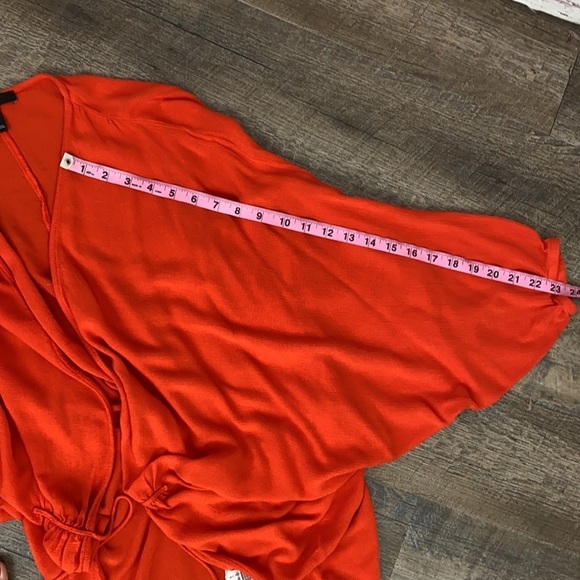 Forever 21 Contemporary Orange Large Top - Picture 8 of 10